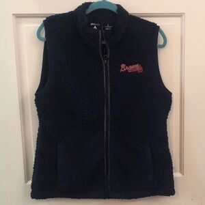 Braves blue Sherpa vest women’s size Large NWT
